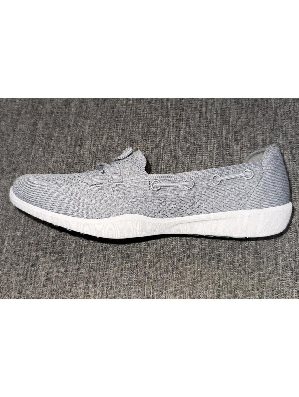 Skechers Women’s 10 Gray Newbury St Preppy Gal Gray Walking Slip On New In Box